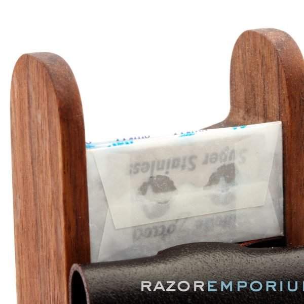 Safety Razor Disposable Razor Case Rex Supply Co. Leather & Walnut DE Safety Razor Case