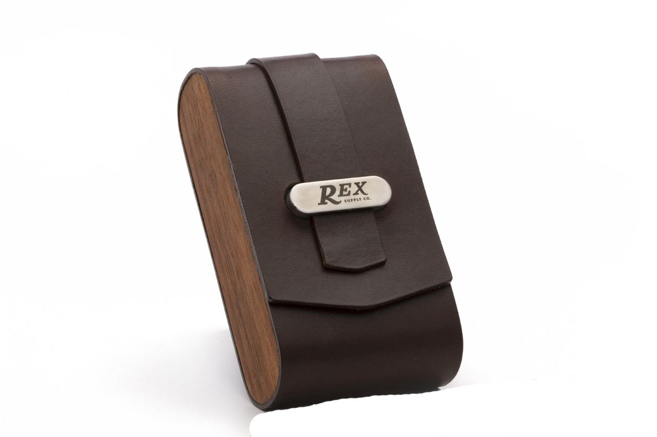 Safety Razor Disposable Razor Case Rex Supply Co. Leather & Walnut DE Safety Razor Case